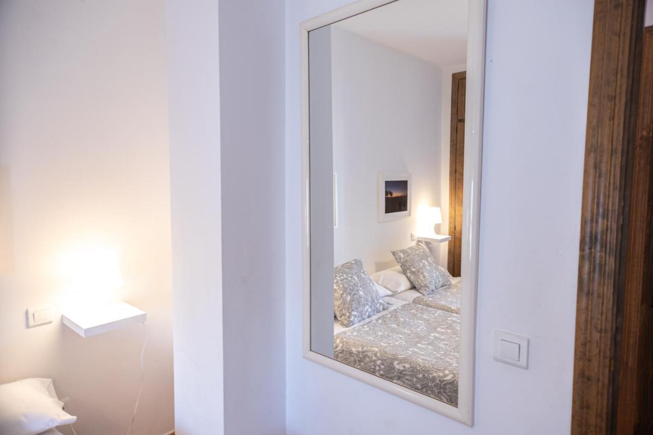 Casa Con Parking A 500M Del Tajo De Ronda Apartment Luaran gambar